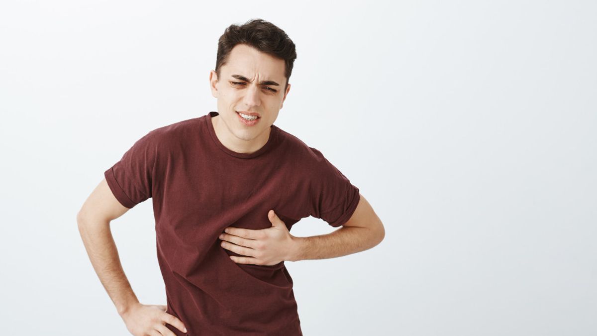 胃灼热：识别症状及其第一次治疗
