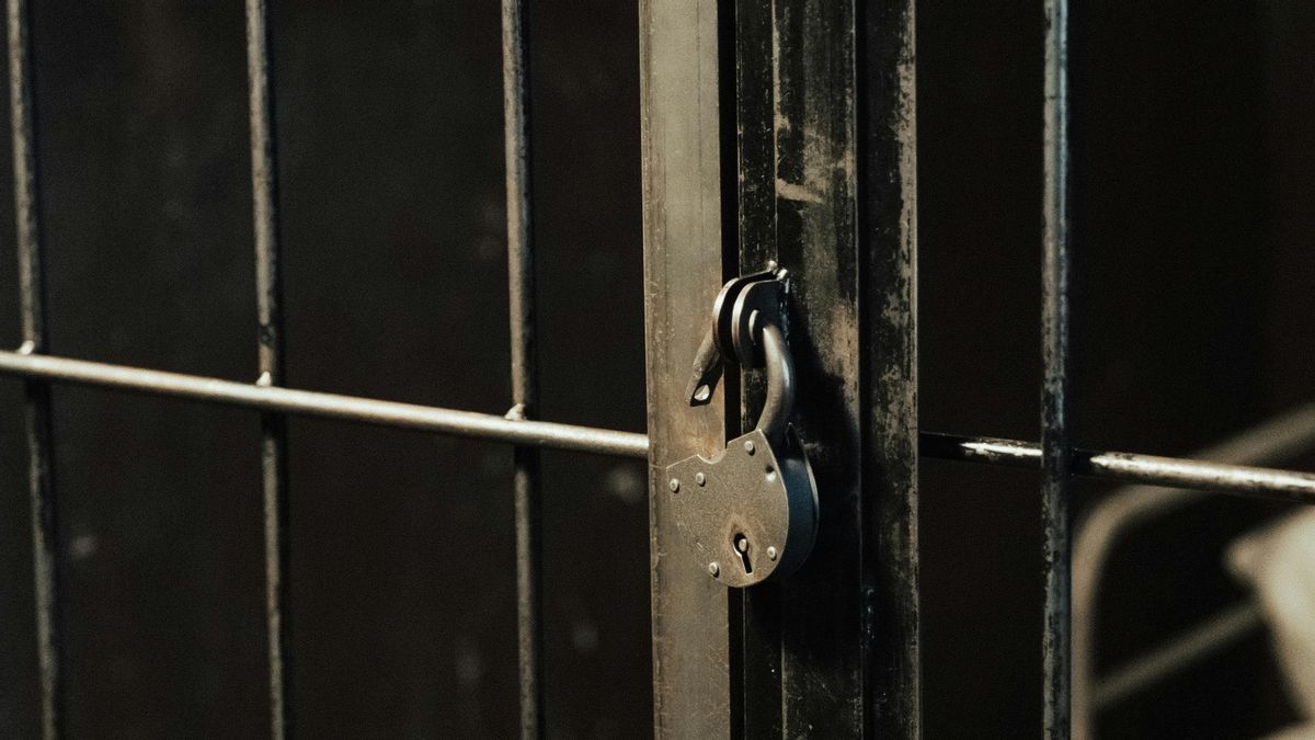 DPR Desak Pemerintah Usut Tuntas Kematian Tahanan Demo Agustus di Rutan Madaeng