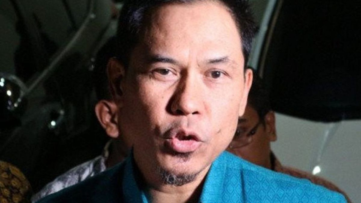 Munarman Ajukan Praperadilan dan Bentuk Tim Hukum 40 Orang Atas Dugaan Terorisme yang Menimpanya