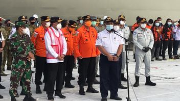 Even Though The Sriwijaya Air SJ-182 SAR Operation Was Closed, The Team Continued To Search On Lancang Island