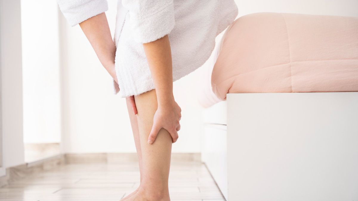 7 Ways to Overcome Swollen Feet due to Diabetes, Let's Check!