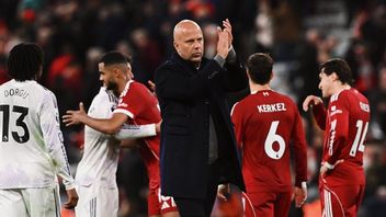 ليفربول - أستون فيلا: يونايتد مهدد بسجل باهيت في أنفيلد