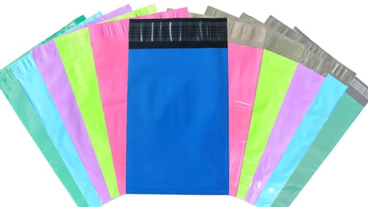 8 Keunggulan Plastik Polymailer untuk Bisnis Online dan Pengiriman Harian