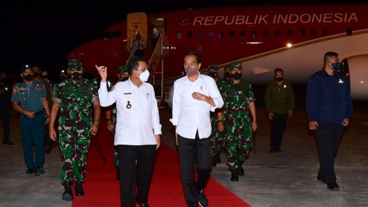 Continuer Kunker Du Sud De Sumatra, Le Président Jokowi Est Arrivé à Tanjungpinang Kepri