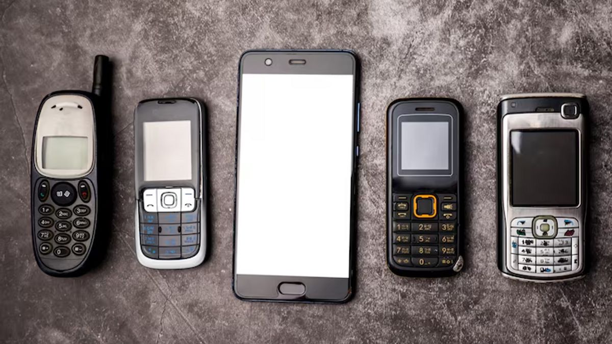 Perbedaan Smartphone dan Handphone dari Fungsi hingga Harga