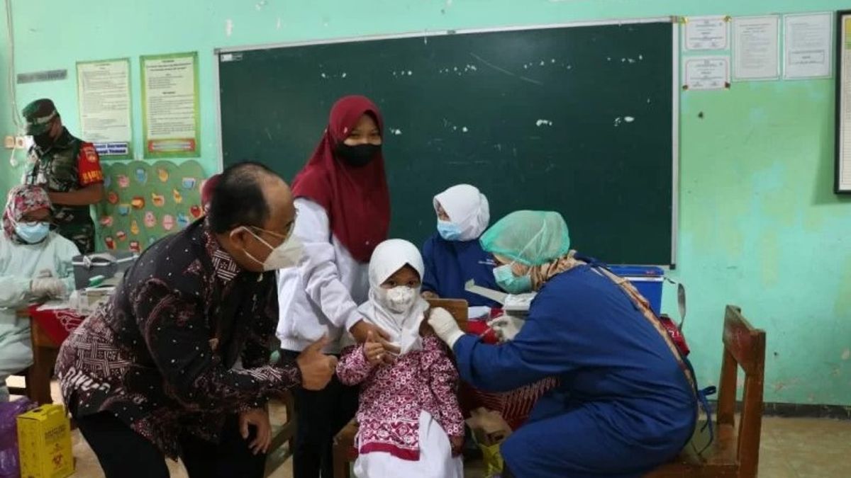 Berita Kulon Progo: Ribuan Anak di Kulon Progo Gagal Divaksin Karena Demam