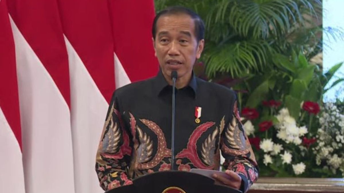 Le président Jokowi rappelle au gouvernement régional : l’APBD doit être conforme à la politique centrale