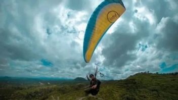 Putting Mount Boga As A Location For Sport Tourism, Disporpar Paser Holds Paragliding Festival
