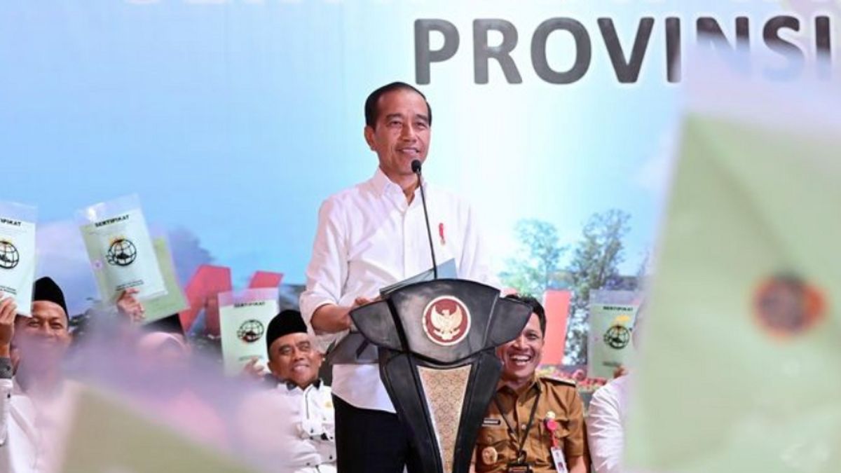 Jokowi agit bien pour un paysan