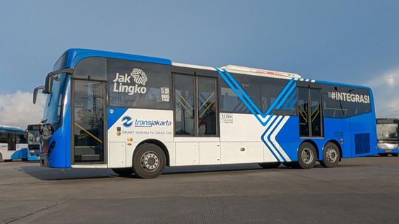 明日4月21日、ジャカルタで公共交通機関を利用する女性の無料、特別なゲートが準備されます