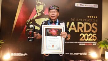 Dinilai Inovatif, Gubernur Kaltara Raih Penghargaan dari The Leader Magazine Awards 2025