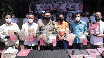 Polisi Tangkap Pengedar 9,2 Kilogram Narkoba di Malang