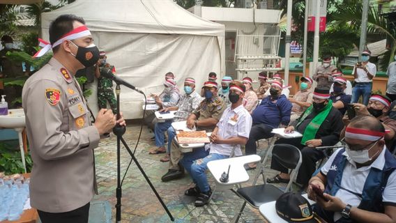 警方邀请印尼国民军和社区领袖处理战斗问题