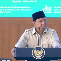 Prabowo Klaim MBG dan Koperasi Bisa Putar Rp10 Miliar di Desa