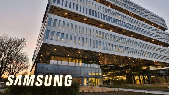 Penjualan Ponselnya Turun Secara Global, Samsung Tetap Kalahkan Apple 