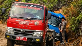 Anggta DPR Asks Local Governments To Proactively Monitor Forest Abuse: Report And Take Action!