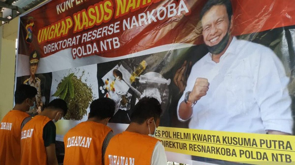 Bukannya Makan, 4 Pemuda di Lombok NTB Malah Transaksi Narkoba di Rumah Makan, Berakhir di Penjara