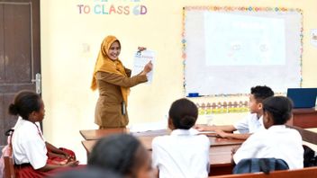 Kemendikdasmen Wajibkan Bahasa Inggris pada SD Mulai TA 2027/2028