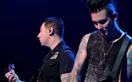 Ini Bukti Cinta Avenged Sevenfold pada Billie Eilish