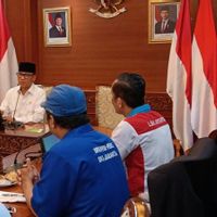 Mendes Yandri Ajak LSM dan Wartawan untuk Laporkan Kades yang Selewengkan Dana Desa