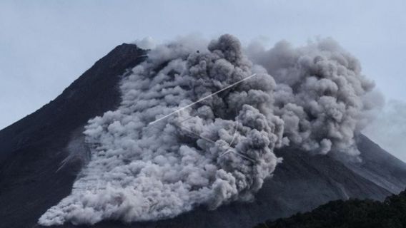 メラピ山はホットクラウド14回のドロップを起動します