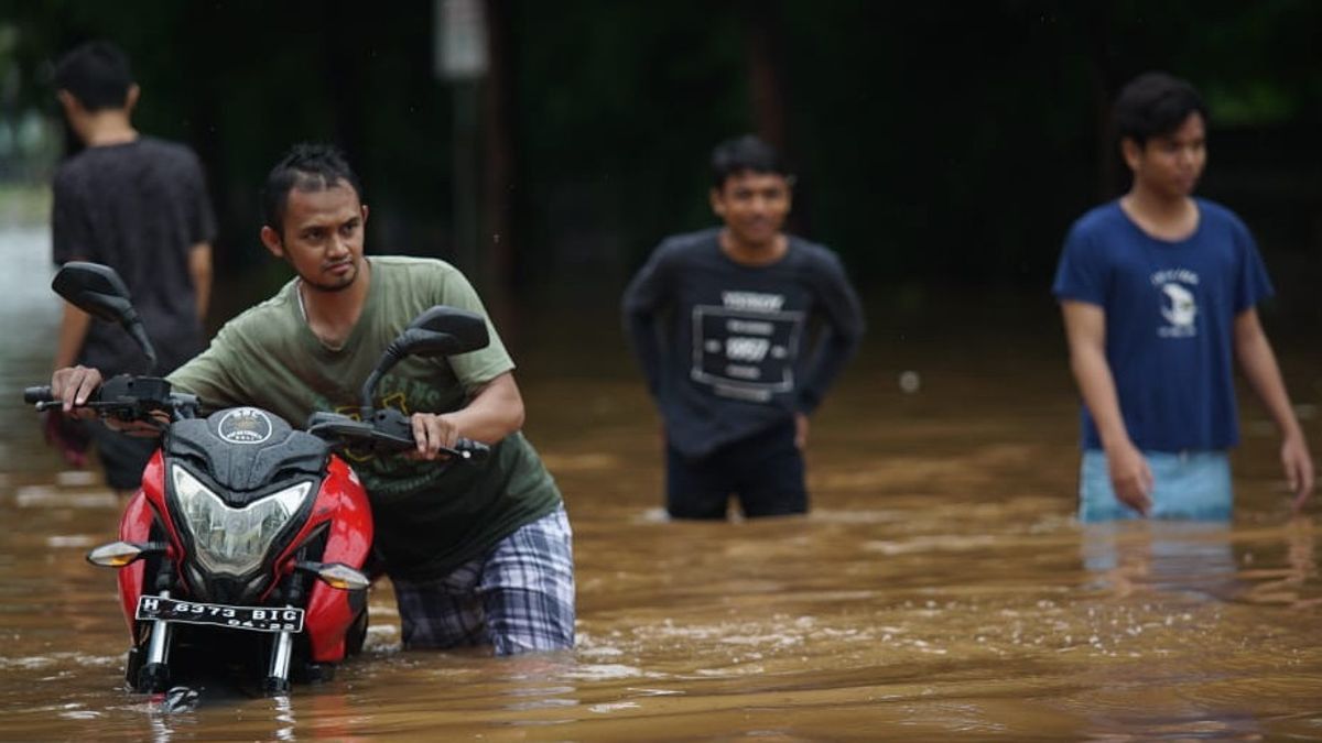 PDIPパーティーは、ジャカルタの住民が雨季の前に洪水に圧倒されていることを懸念しています