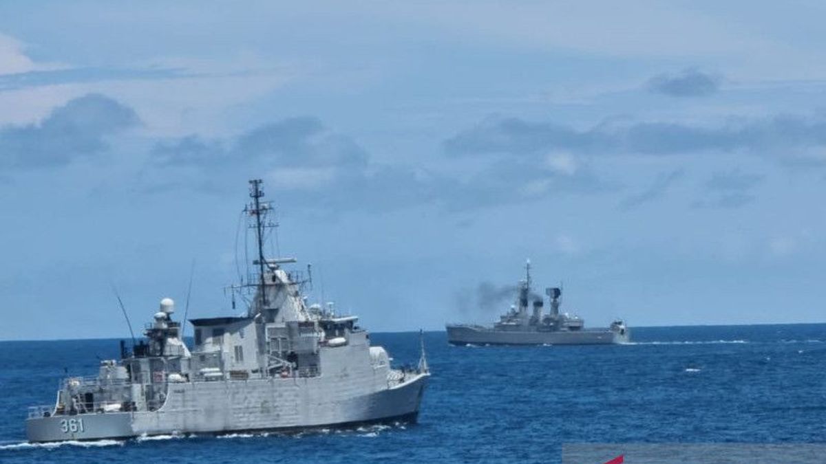 بالإضافة إلى 14 سفينة إنذار قتالية حول جزيرة بالي ، تنشر البحرية الإندونيسية قوات النخبة كوباسكا لتأمين قمة G20