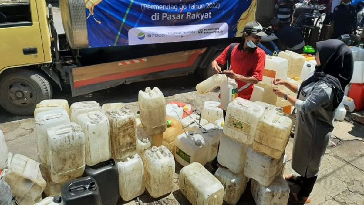 BUMN ID Food Distribusikan 62 Juta Liter Minyak Goreng Sepanjang Semester I 2022