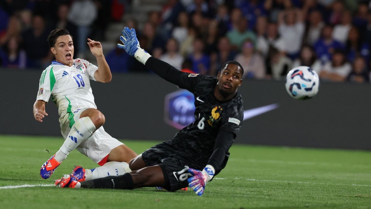 France's First Unusable Minute Goal, Italy Wins The Match