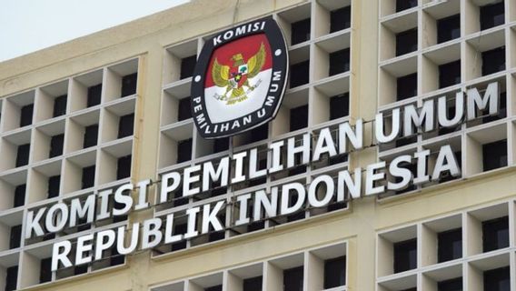 Pendaftaran Calon Kepala Daerah Dibuka, Gibran dan Bobby Kompak Daftar Siang Ini