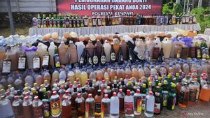 Polresta Kendari Musnahkan 2 Ton Miras Tradisional Ilegal