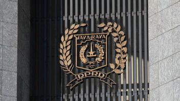 DKI 의회, 무료 사립 학교에서 여전히 징수금이 있다고 밝히고 교육부에 강경 대응을 요구하다 