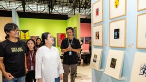 参观ARTJOG 2024,Puan Bangga看到Cilik艺术家的作品