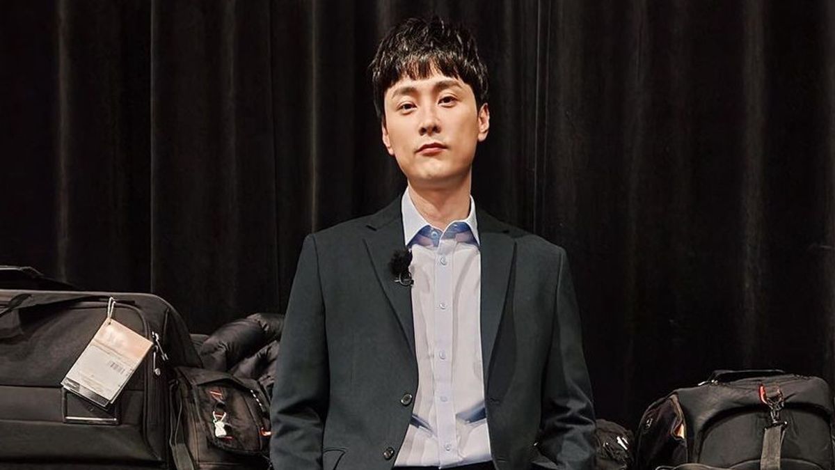 Min Kyung Hoon Announces Marriage With Broadcasting This Year!