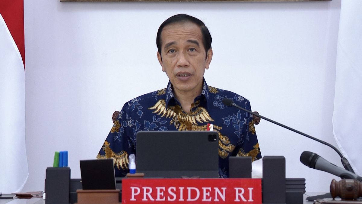 Lors De La Pose De La Première Pierre De L’usine De Batteries électriques à Karawang, Jokowi: L’Indonésie Doit Sortir Du Piège Du Pays Exportateur De Matières Premières