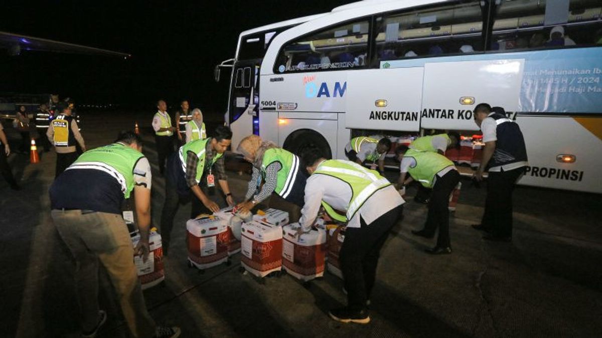 Damri a préparé 10 bus pour servir les pèlerins potentiels du Hajj d’origine d’Aceh pendant le processus de départ et de rapatriement