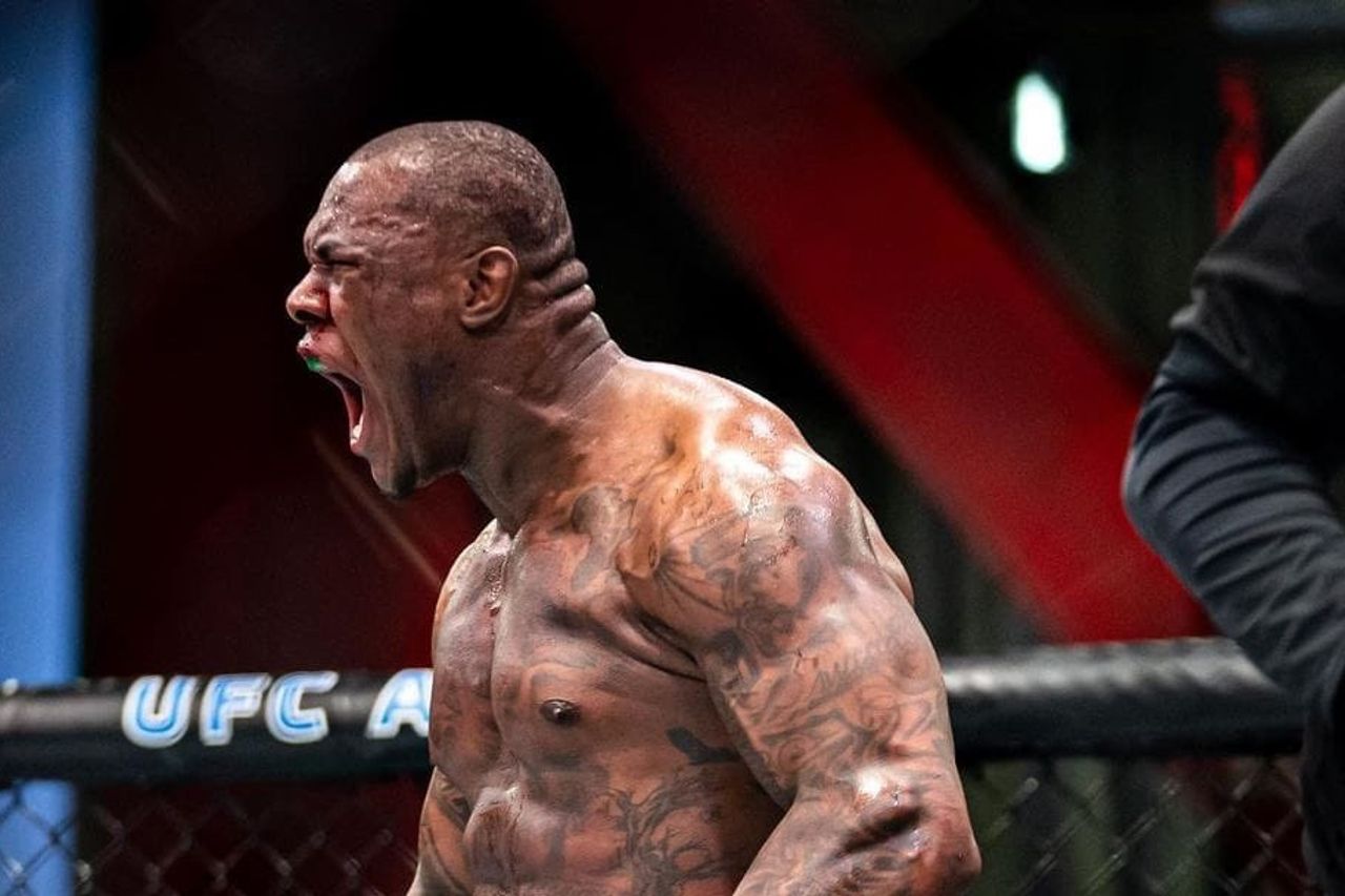 元UFCチャンピオンのフランシス・ガヌーがボクシングのリングでタイソン・フューリーとアンソニー・ジョシュアに挑戦