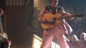 "Elvis" Membangkitkan Kembali Perjalanan Hidup Sang Raja Rock and Roll