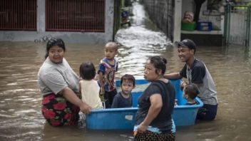 ジャカルタガユール雨 午後これ、ジャクセル水没の5つの道路