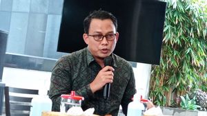 KPK Geledah Pendopo Bupati Bogor Ade Yasin dan Sejumlah Termpat, Dokumen dan Mata Uang Asing Diamankan