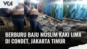 VIDEO: Berburu Baju Muslim Kaki Lima di Condet, Jakarta Timur
