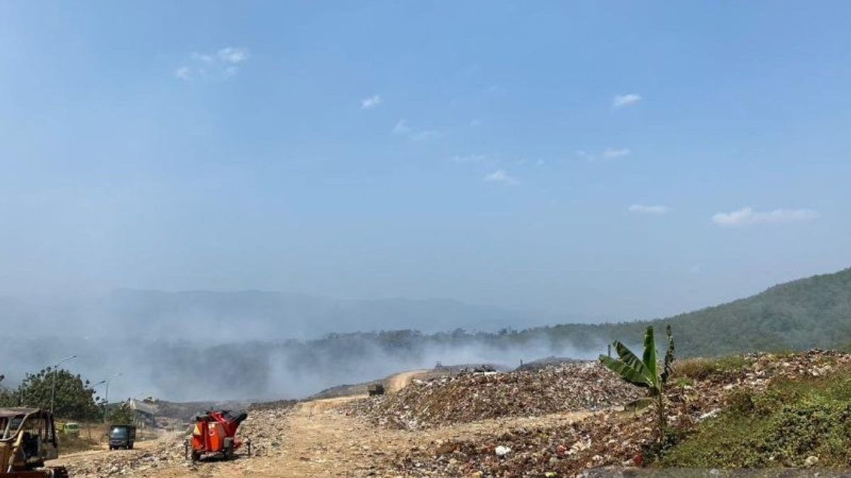 万隆Raya废物浪费配额增加到Sarimukti垃圾填埋场