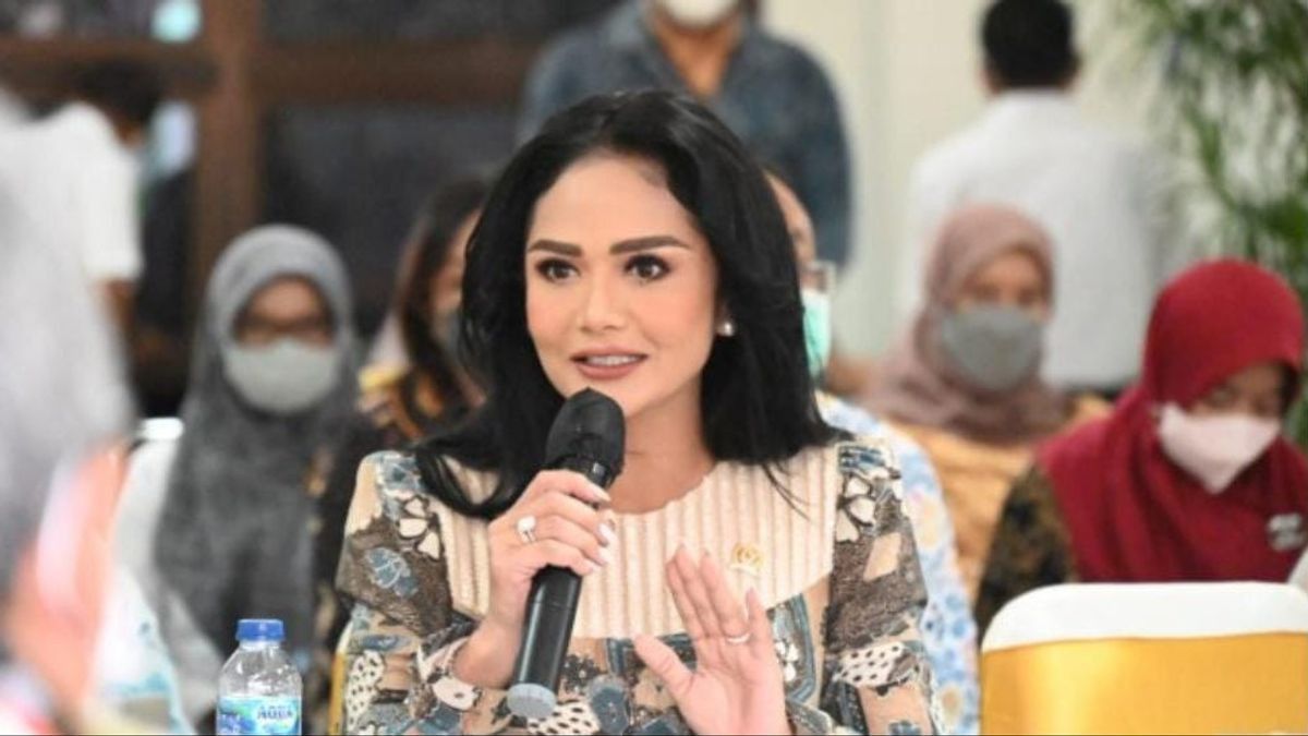 PDIP Appoints Krisdayanti As A Candidate For Mayor Of Batu In The 2024 Pilwalkot