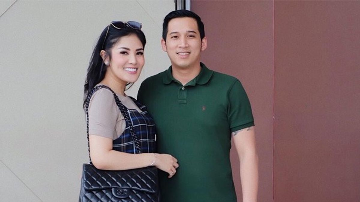 Not Just Drugs, Nindy Ayunda's Husband Also Has Illegal Firearms