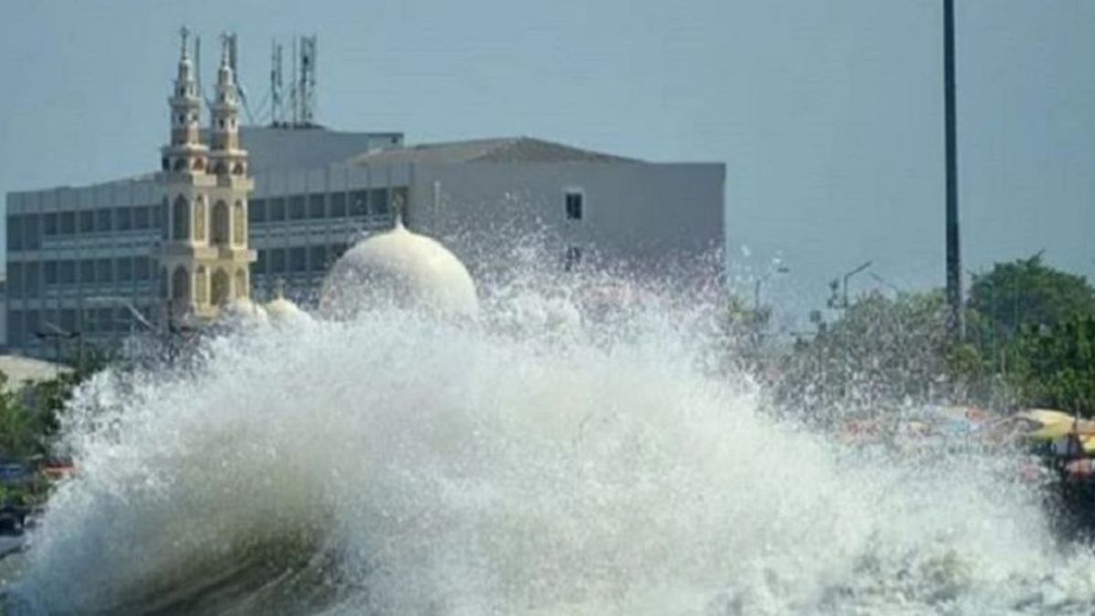 多くの北スマトラ海域の海波は2.5メートルの可能性があります