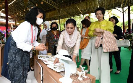 Iriana Ajak Istri Presiden Turki hingga China Lihat Demo Membatik dan Tari Tor-tor