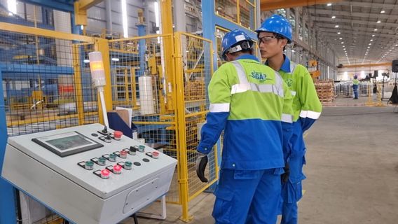 Tekan Emisi Karbon, Tata Metal Lestari Terapkan Teknologi Carbon Border Mechanism di Pabrik Baja Ringan