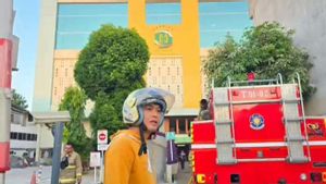 Kebakaran di RS Hermina Jatinegara Berawal dari Ledakan Panel Listrik di Lantai 3
