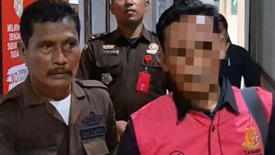  Jadi Tersangka Korupsi BLT dan Dana Desa, Pjs Kades Kerongkong Lombok Timur Ditahan 