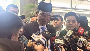 普拉博沃总统的国事演讲部长:他意识到人民手中的主权